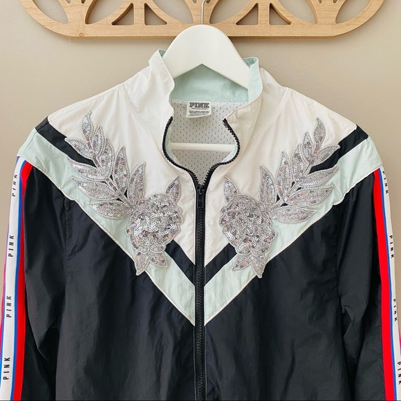 PINK Victoria's Secret Windbreaker Jacket Sz XS - Picture 2 of 11